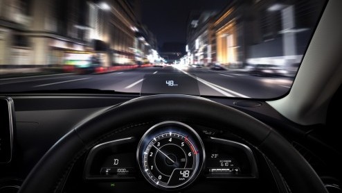 Motoren en specificaties nieuwe Mazda2 bekend gemaakt. Persintroductie vindt plaats op 2 en 3 november in Barcelona.