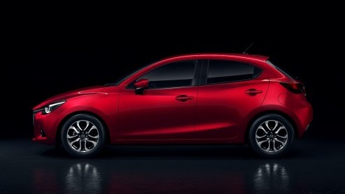 Motoren en specificaties nieuwe Mazda2 bekend gemaakt. Persintroductie vindt plaats op 2 en 3 november in Barcelona.