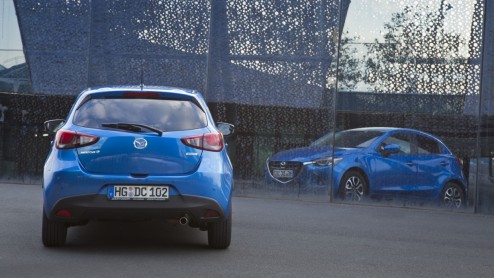 Vanafprijs nieuwe Mazda2 komt op 14.490 euro, met standaard vijf deuren en 20% bijtelling.