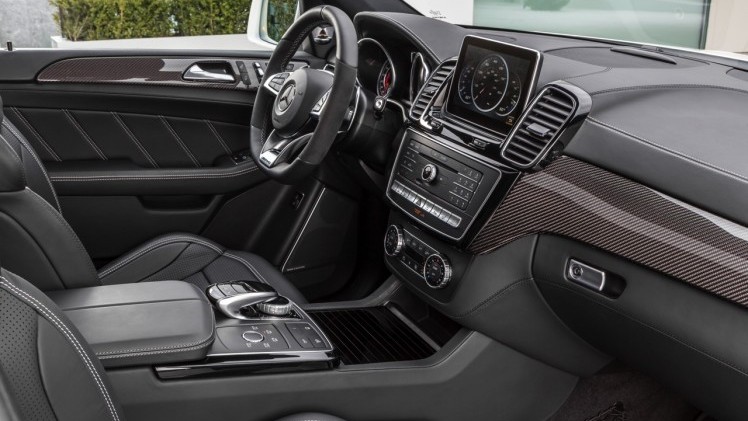 Mercedes GLE maakt zijn Nederlandse debuut in september en komt als plug-in hybride GLE 500e naar Nederland met 14% bijtelling.