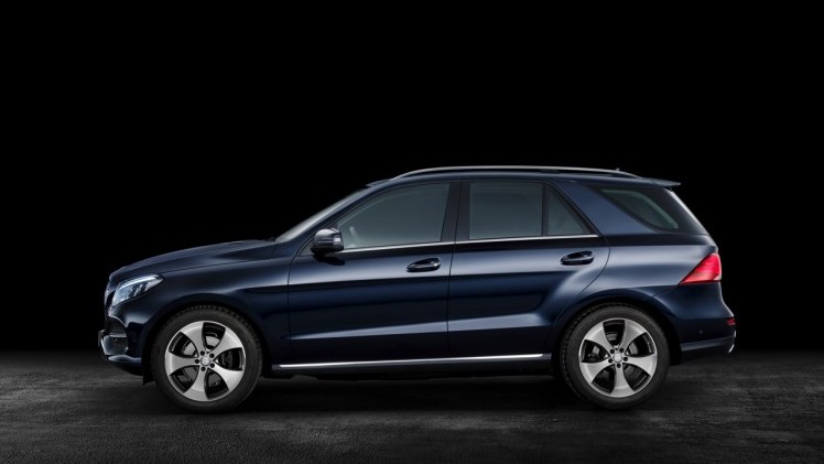 Mercedes GLE maakt zijn Nederlandse debuut in september en komt als plug-in hybride GLE 500e naar Nederland met 14% bijtelling.