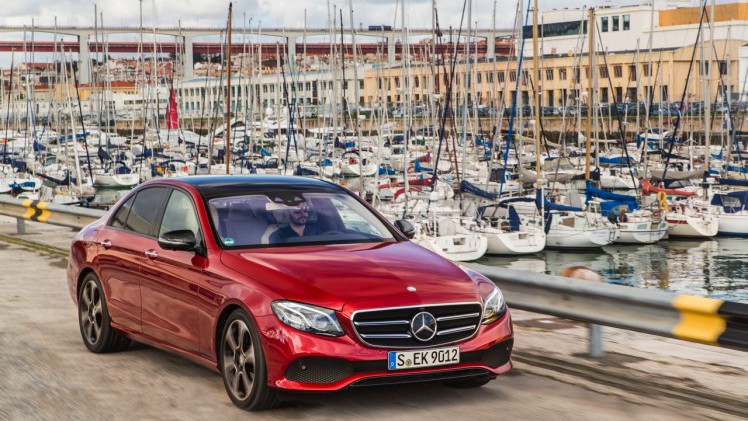 Autotest nieuwe Mercedes-Benz E-Klasse, type W213. De redactie rijdt met de E220d, E350d en E350e plug-in hybride die later in 2016 op de markt komt.