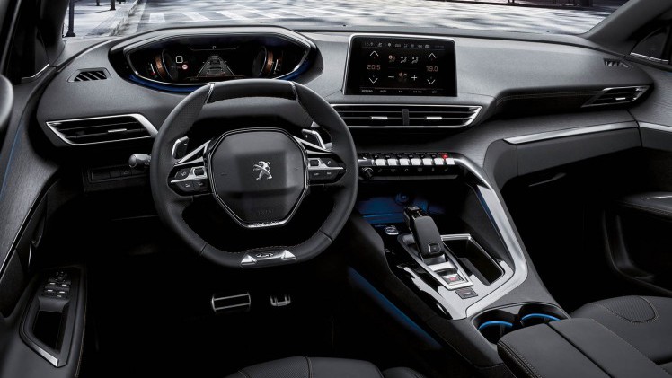 Nieuwe Peugeot 5008 onthuld. Dit zijn de eerste beelden. Peugeot transformeert de MPV naar een SUV maar zonder in te boeten op ruimte en functionaliteit.