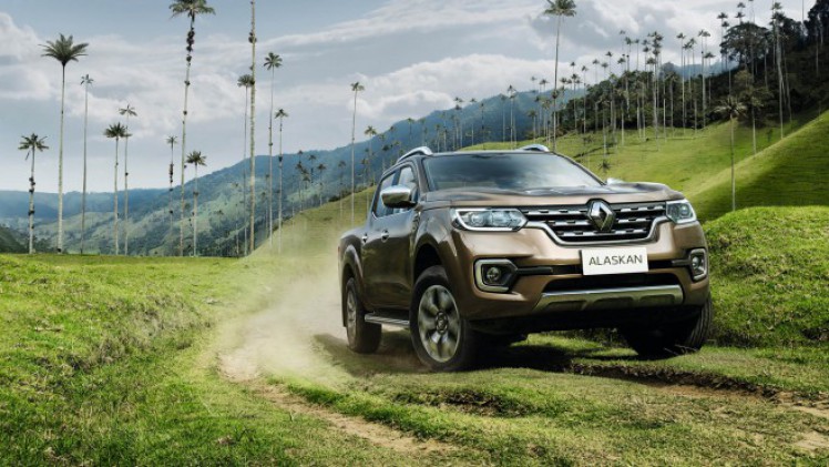 Renault Alaskan gaat aan het werk als stoere 1-tons pickup met 3500 kg trekgewicht. De op de Navara gebaseerde pick-up gaat wereldwijd in de verkoop.