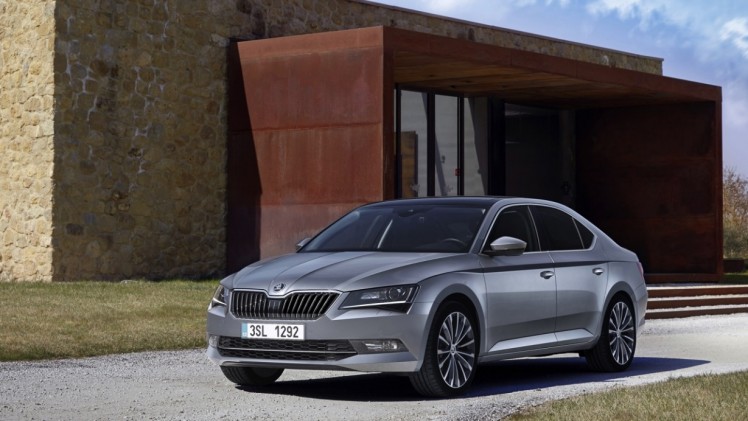 Nieuwe Skoda Superb getest: eerste indruk tijdens de persintroductie in Florence.