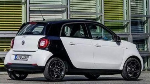 Vanavond wordt de nieuwe Smart Fortwo en Forfour onthuld tijdens een groots opgezet evenement in het Tempodrom in Berlijn.
