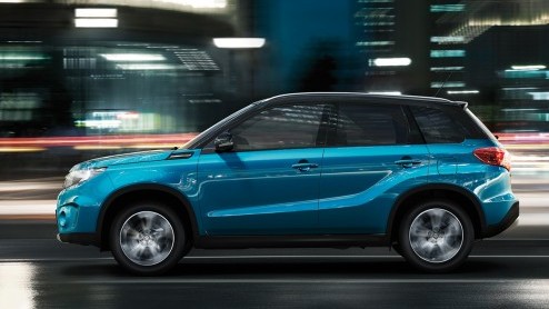 Suzuki heeft in Parijs de nieuwe Vitara onthuld. De auto staat eind maart volgend jaar bij de dealers. Dat is exact tien jaar na de introductie van de huidige generatie in 2005.