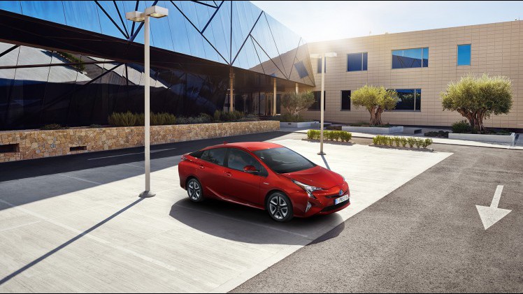 De nieuwe Toyota Prius is de zuinigste hybride ter wereld en beleeft zijn debuut op de IAA Frankfurt 2015.