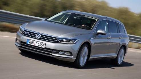 Autotest nieuwe Volkswagen Passat Variant met 1.4 TSI ACT en 2.0 TDI 240 pk. Rijtest van de achtste generatie Passat, voor de zakelijk rijder van Nederland.