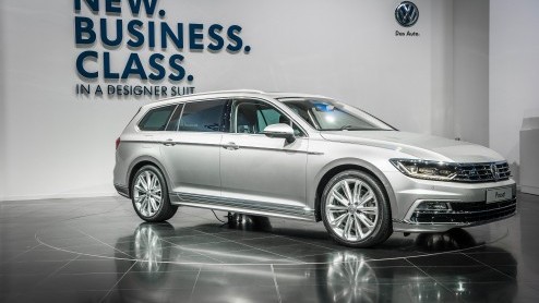 Prijzen en uitvoeringen van nieuwe Volkswagen Passat bekend gemaakt. De nieuwe middenklasser is er vanaf 30.190 euro, waarbij de 1.6 TDI en 2.0 TDI in aanmerking komen voor 20% bijtelling.