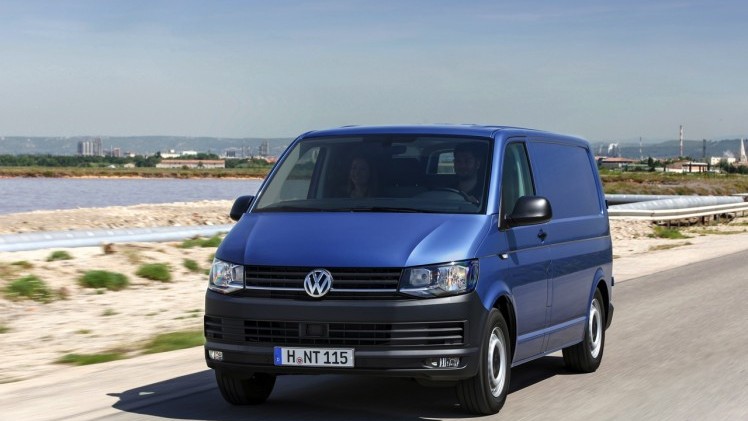 Autotest en rijimpressie van Volkswagen Transporter T6 2.0 TDI 75 kW en Multivan 2.0 TDI 140 kW.