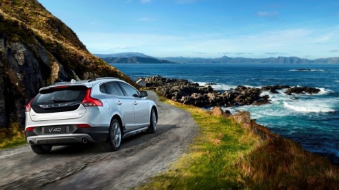Volvo introduceert de 2014 Volvo Ocean Race Editions op de Autosalon van Geneve.