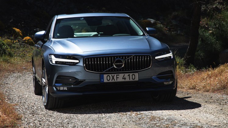 Autotest Volvo S90 T6 en V90 D5 AWD PowerPulse, de nieuwe topmodellen van Volvo waarmee de Zweden het premium en luxe segment betreedt. Klaar voor de Duitsers?