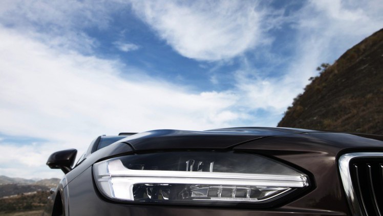 Autotest Volvo S90 T6 en V90 D5 AWD PowerPulse, de nieuwe topmodellen van Volvo waarmee de Zweden het premium en luxe segment betreedt. Klaar voor de Duitsers?