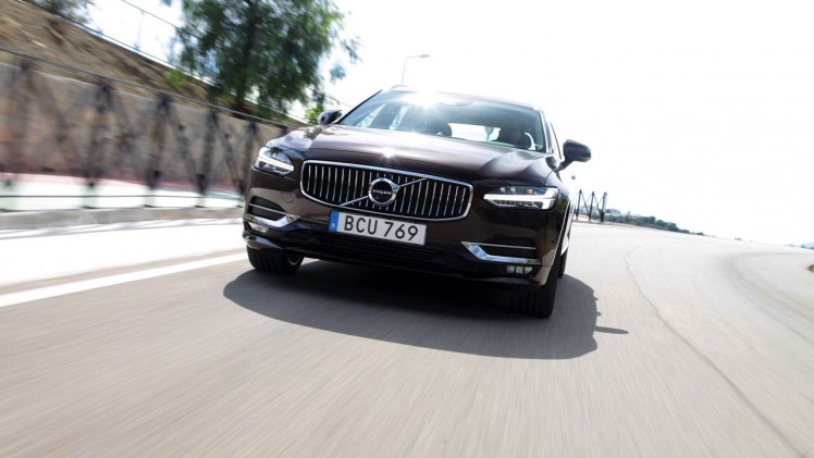 Autotest Volvo S90 T6 en V90 D5 AWD PowerPulse, de nieuwe topmodellen van Volvo waarmee de Zweden het premium en luxe segment betreedt. Klaar voor de Duitsers?