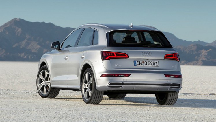 Audi levert de Q5 vanaf nu met een nieuwe instapdiesel, die ook de vanafprijs van de auto flink naar beneden brengt.