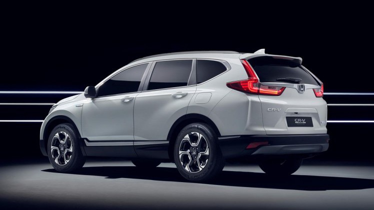 Honda toont als voorloper op de nieuwe CR-V een prototype met hybride aandrijving.