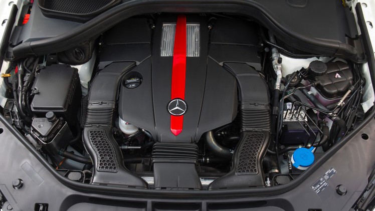 Een derde AMG-uitvoering voor de GLE. Naast de 63 met 557 pk en de 63 S met 585 pk komt er nu de GLE 450 AMG 4Matic met 367 pk.