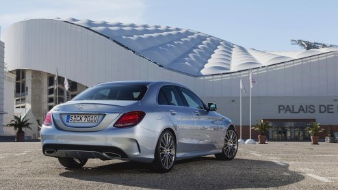 Mercedes heeft twee nieuwe modellen aan het gamma van de C-klasse toegevoegd: de C250 en C250 BlueTEC. Die laatste komt met een CO2-uitstoot van 109 g/km in aanmerking voor 20% bijtelling.