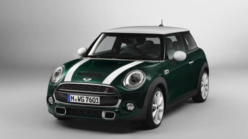 Vanaf volgende maand gaat Mini het motorenaanbod van de driedeurs hatchback uitbreiden. Zo wordt er een nieuwe Cooper SD-variant aan het gamma toegevoegd, alsmede een nieuwe instapper, One First.