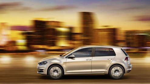 Volkswagen presenteert 1.0 TSI voor Golf, nieuwe 2.0 TSI 240 pk voor nieuwe Passat en 1.0 TSI CNG voor kleine segment. Ook debuut 10-traps DSG.