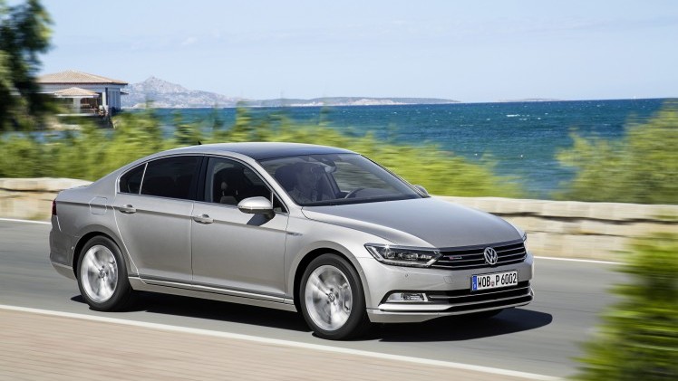 Nieuwe motoren voor Volkswagen Passat met onder meer 1.4 TSI ACT 150 pk en 2.0 TDI 190 pk met 20% bijtelling. Prijzen beginnen bij 37.050 euro.