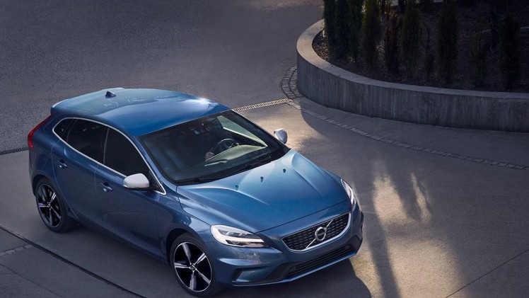 Volvo lanceert drie nieuwe uitrustingsvarianten van de V40 en V40 Cross Country
