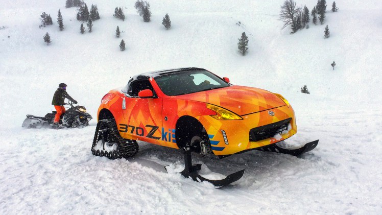 Bij Nissan maakten ze een knotsgekke sneeuwmobiel van de 370Z roadster.