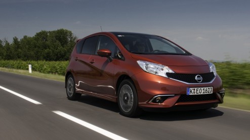 Prijzen Nissan Note op scherp gezet. Prijsverlaging 200 tot 1000 euro.