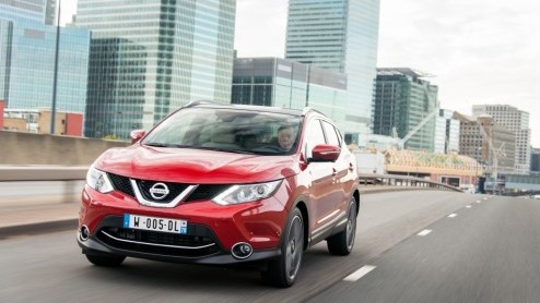 Autotest Nissan Qashqai 1.2 DIG-T. Eerste generatie Qashqai heeft Nissan geen windeieren gelegd.De crossover heeft werkelijk alle verwachtingen overtroffen. Heeft tweede generatie ook deze potentie?