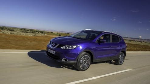 Autotest Nissan Qashqai 1.2 DIG-T. Eerste generatie Qashqai heeft Nissan geen windeieren gelegd.De crossover heeft werkelijk alle verwachtingen overtroffen. Heeft tweede generatie ook deze potentie?