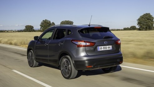 Autotest Nissan Qashqai 1.2 DIG-T. Eerste generatie Qashqai heeft Nissan geen windeieren gelegd.De crossover heeft werkelijk alle verwachtingen overtroffen. Heeft tweede generatie ook deze potentie?