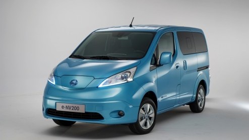 Elektrische personenbus Nissan e-NV200 in gebruik bij Taxi Electric Amsterdam.