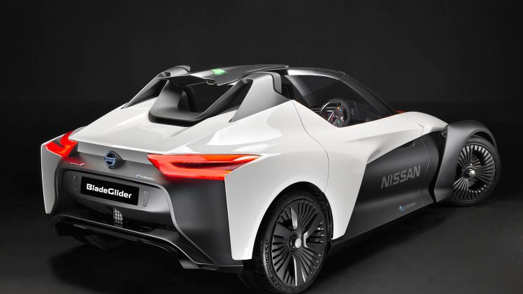 Nissan presenteert de elektrische auto voor autoliefhebbers. Geen Tesla maar de BladeGlider Concept.
