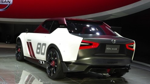 Nissan IDx Freeflow op Tokio Motor Show 2013, inclusief sportieve NISMO-variant.