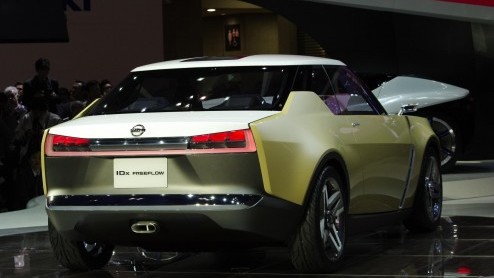Nissan IDx Freeflow op Tokio Motor Show 2013, inclusief sportieve NISMO-variant.