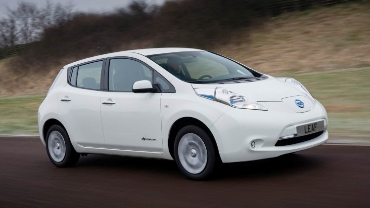 Nissan naar AutoRAI 2015 met LEAF en e-NV200 Evalia.