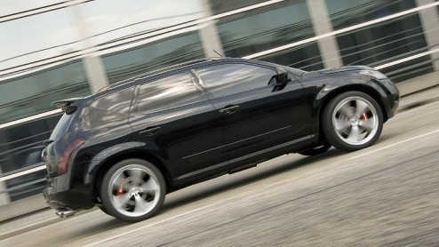 Het was al een tijd bekend dat de ingenieurs van Nissan Engeland met twee speciale uitvoeringen van de 350Z en de Murano bezig waren, maar fotos van de autos hebben we nog niet gezien.
