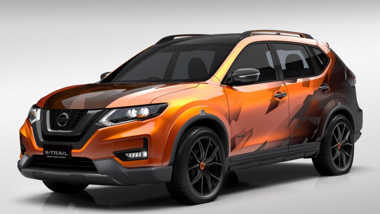 Nissan laat op de Tokyo Auto Salon tal van modellen zien die worden aangekleed met accessoires.
