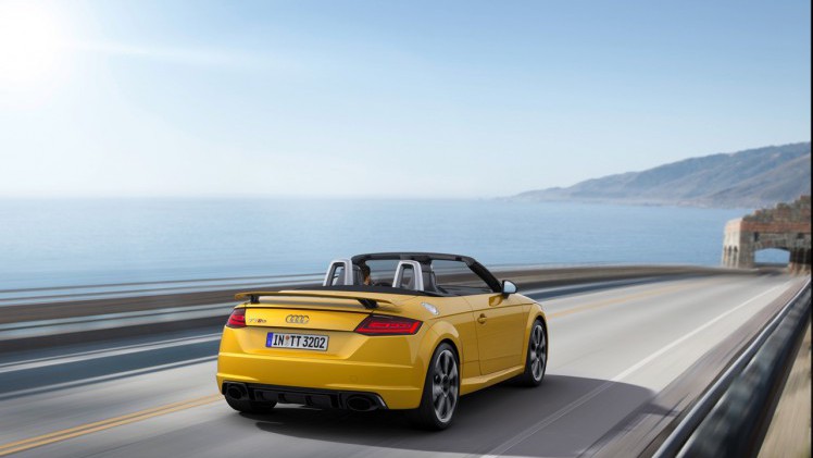 Nieuwe Audi TT RS Coupe en Roadster geintroduceerd. Ze staan in het najaar van 2016 in de showroom en gaan aan de bak met de 400 pk sterke 2.5 TFSI vijfcilinder. Knallen!