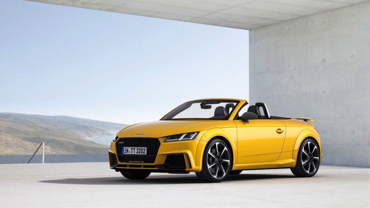 Nieuwe Audi TT RS Coupe en Roadster geintroduceerd. Ze staan in het najaar van 2016 in de showroom en gaan aan de bak met de 400 pk sterke 2.5 TFSI vijfcilinder. Knallen!