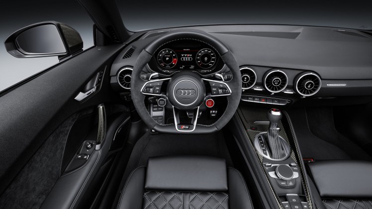Nieuwe Audi TT RS Coupe en Roadster geintroduceerd. Ze staan in het najaar van 2016 in de showroom en gaan aan de bak met de 400 pk sterke 2.5 TFSI vijfcilinder. Knallen!