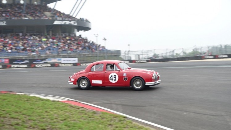 Verslag Oldtimer Grand Prix 2015 op Nburgring, een lekker Duits feestje met uitlaatgeweld!