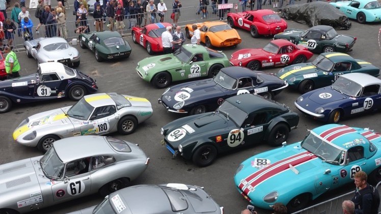 Verslag Oldtimer Grand Prix 2015 op Nburgring, een lekker Duits feestje met uitlaatgeweld!