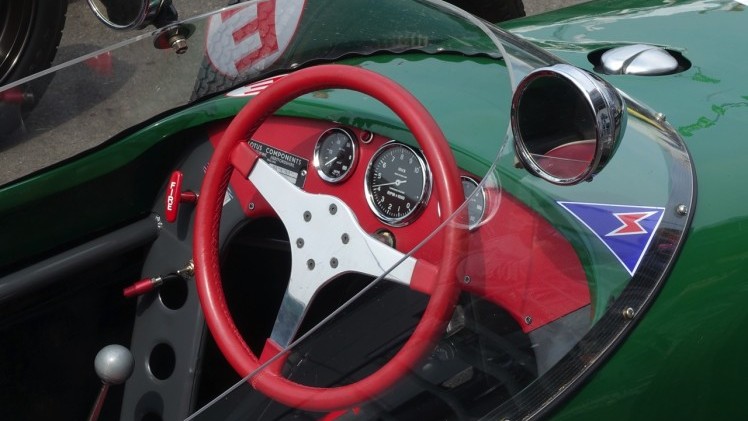 Verslag Oldtimer Grand Prix 2015 op Nburgring, een lekker Duits feestje met uitlaatgeweld!