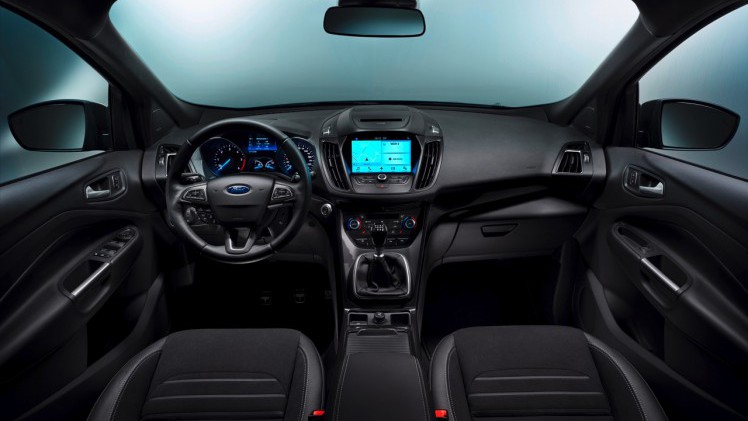 Ford geeft de Kuga nu een echte facelift met een nieuwe neus, een 1.5 TDCi instapdiesel, meer veiligheidsuitrusting en SYNC3 infotainment.