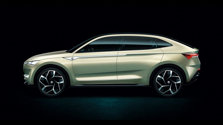 Skoda heeft de Vision E op een lichtere plek gezet, zodat we de auto nu goed kunnen bekijken. De komende jaren krijgt de auto nog een aantal elektrische broertjes en zusjes.