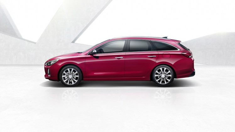 Hyundai kon niet wachten tot de Autosalon van Genve volgende maand en trok vandaag alvast het doek van de nieuwe i30 Wagon.
