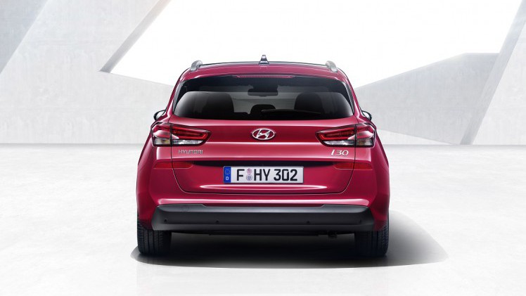 Hyundai kon niet wachten tot de Autosalon van Genve volgende maand en trok vandaag alvast het doek van de nieuwe i30 Wagon.