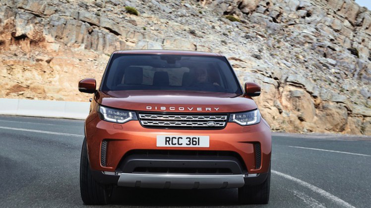 Introductie nieuwe Land Rover Discovery is een feit. De vierwielaangedreven zevenzits SUV komt in de lente van 2017 op de markt. Lees hier de prijzen en specificaties.